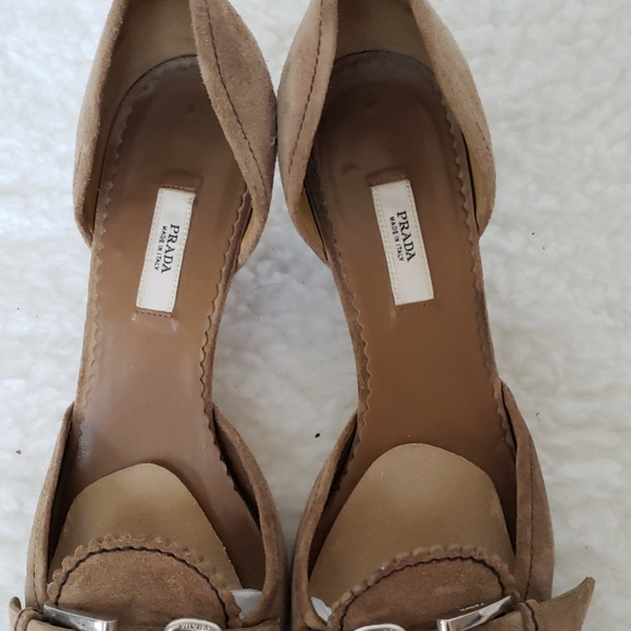 Prada D'Orsay suede kitten heel buckle pumps - Picture 2 of 6